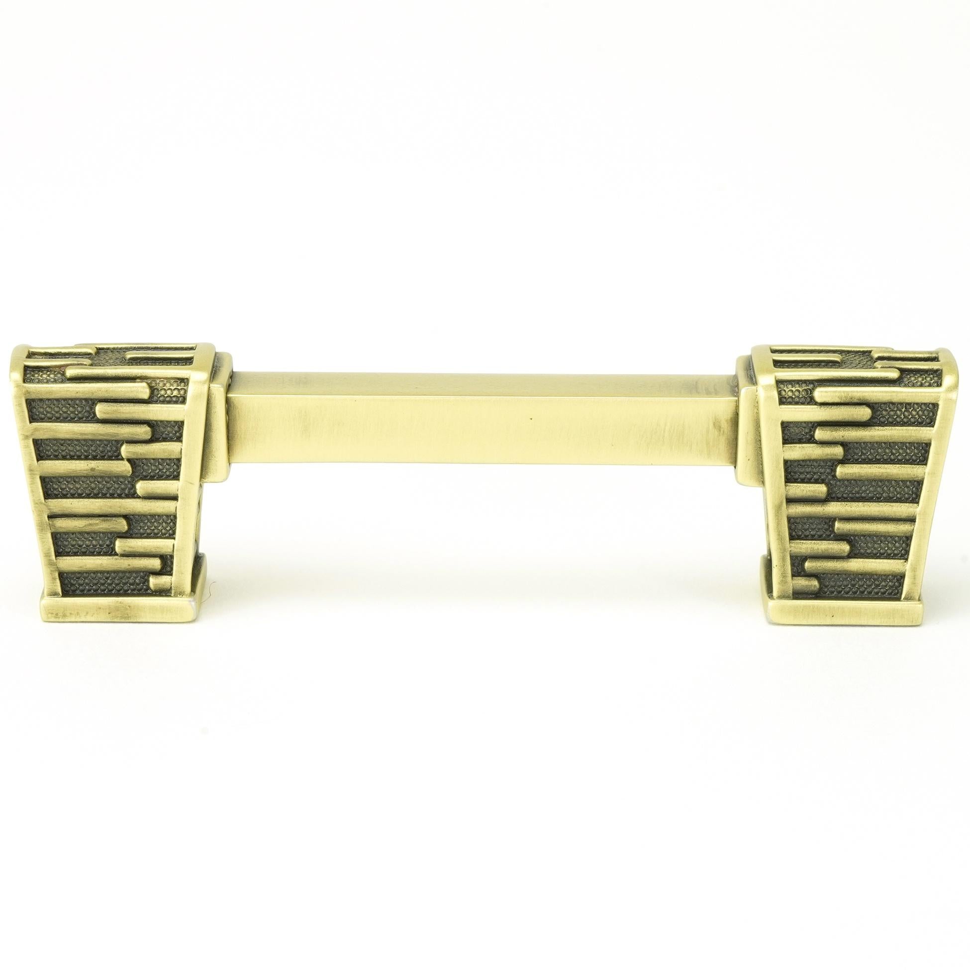 Edgar Berebi Newbury Knob Pull