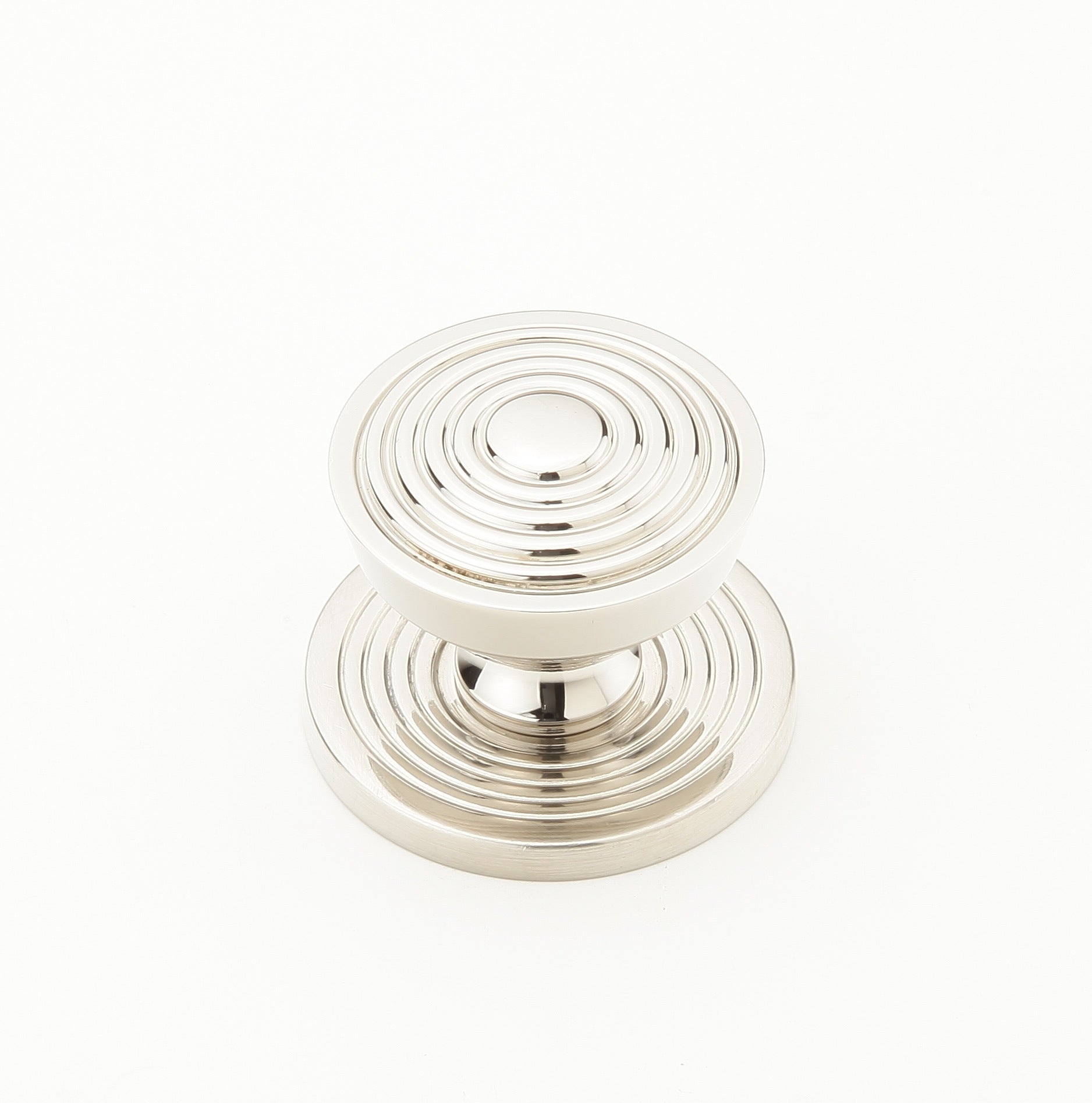 Schaub Sonata 1-1/8" Dia Cabinet Backplate